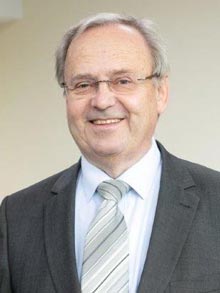 1. Vorsitzender Dr. Andreas Urbich