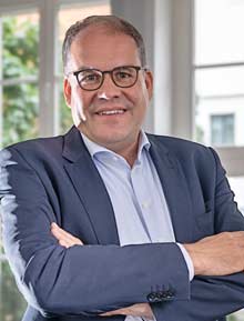 Dr. Henrik Scheller