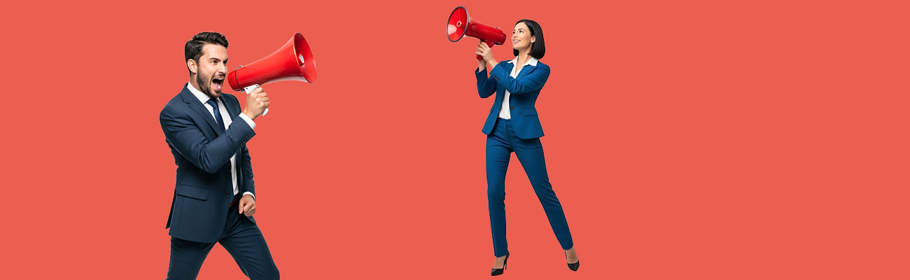 Mitarbeiter geben Wissen weiter